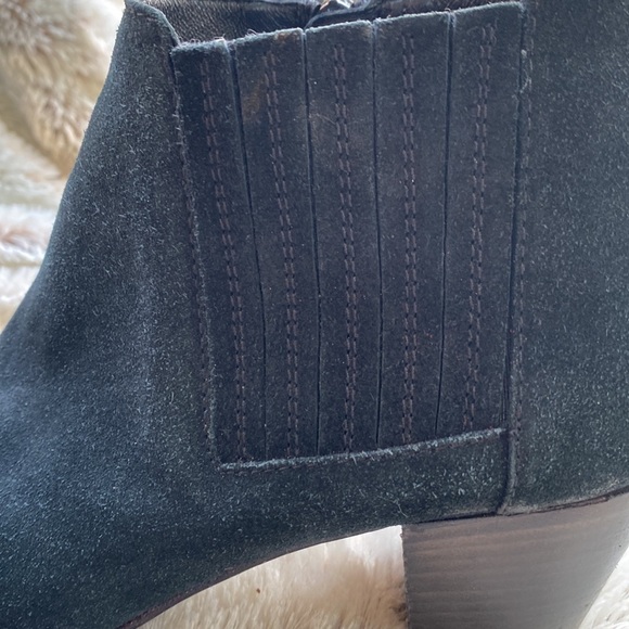 Aquatalia black suede booties made in Italy size 9.5 - Picture 6 of 9